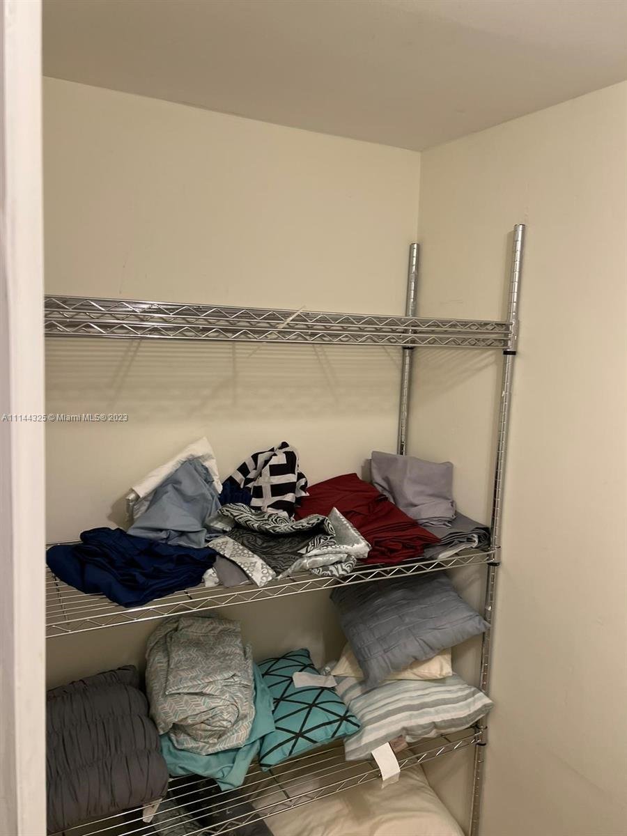 Condo in Hollywood, Florida, United States 4 - 17202306