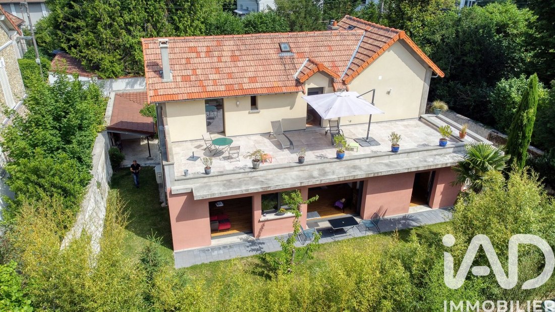 House in Lagny-sur-Marne, Ile-de-France, France 3 - 18035503
