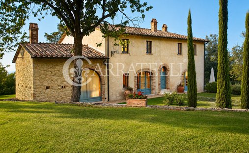 Maisons de campagne à Cetona, Toscane, Italie 1