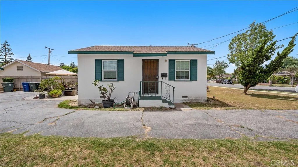 Rosemead, California, United States 5 - 18030033