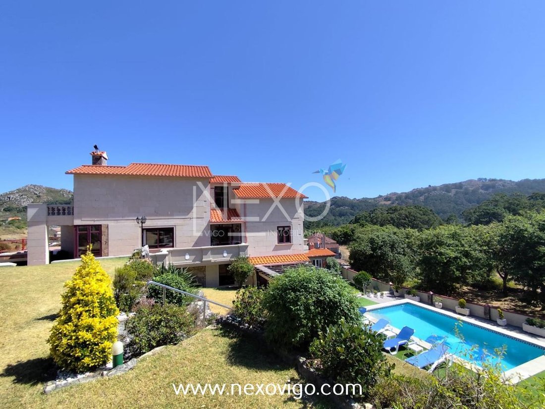Villa in O Hio, Cangas, Spain 3 - 18029341