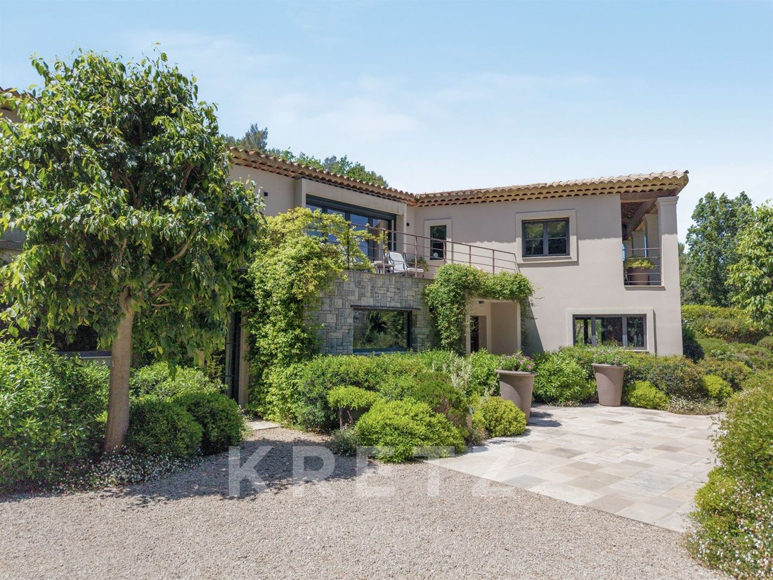 House in Châteauneuf-Grasse, Provence-Alpes-Côte d'Azur, France 2 - 18031308