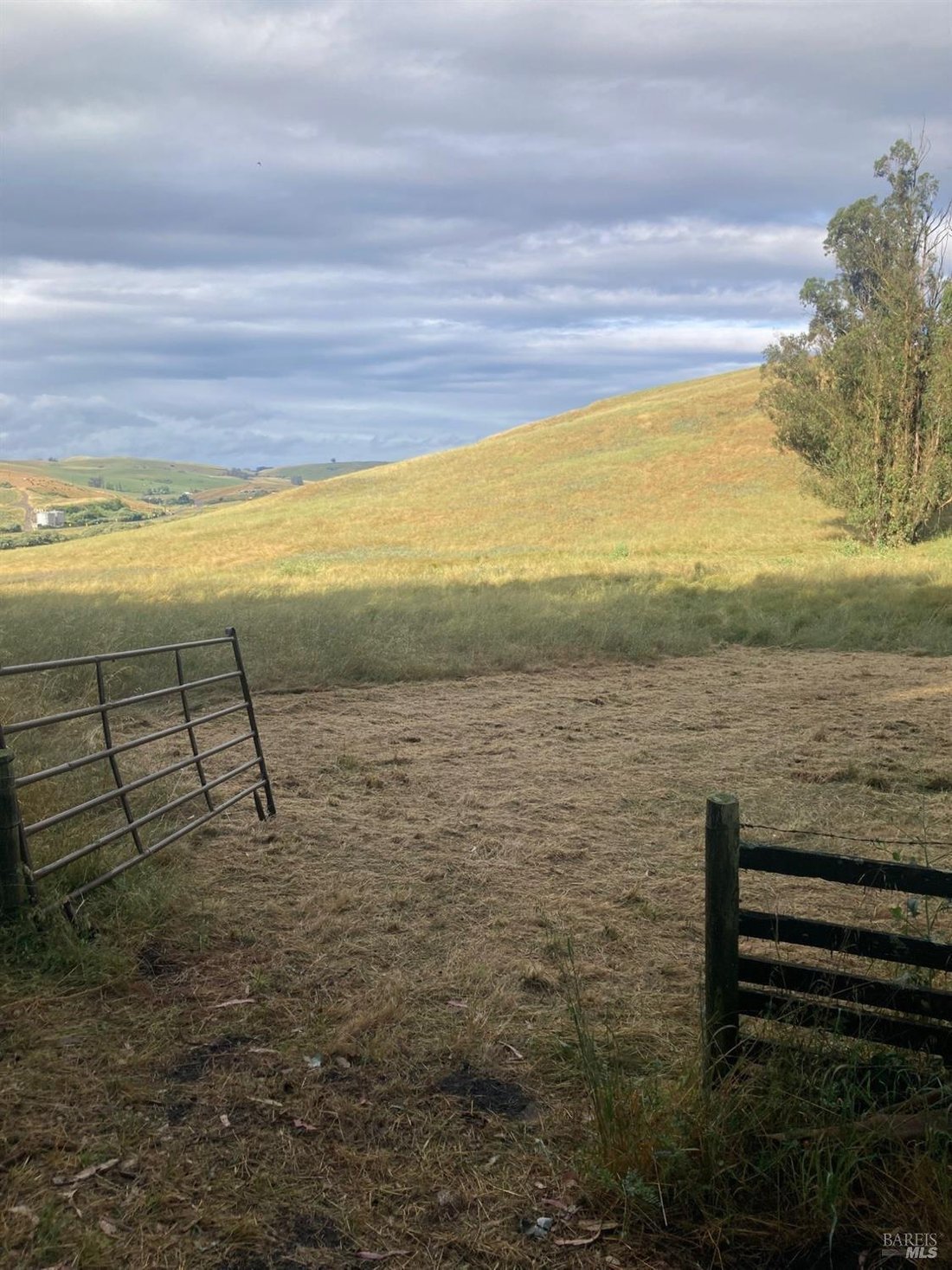Land in Petaluma, California, United States 1 - 18031236