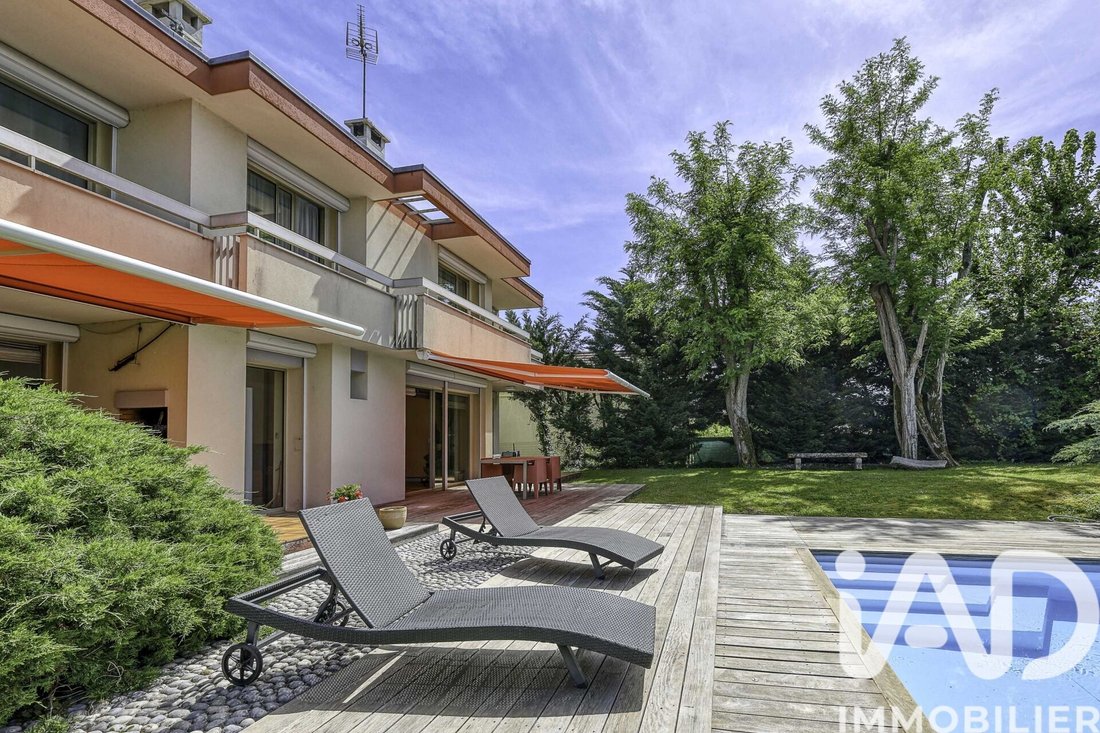House in Meaux, Ile-de-France, France 3 - 18035727