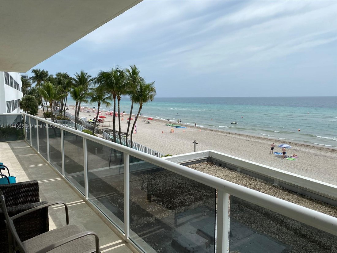 Condo in Hollywood, Florida, United States 3 - 17202306