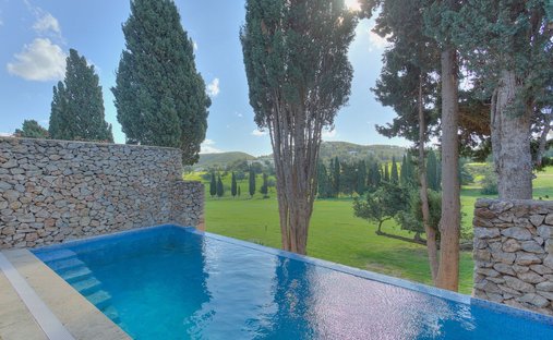 Townhouse in Roca Llisa, Santa Eularia des Riu, Balearic Islands 1