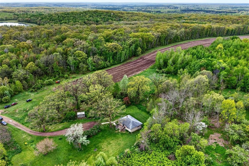 House in Trego, Wisconsin, United States 2 - 18028971