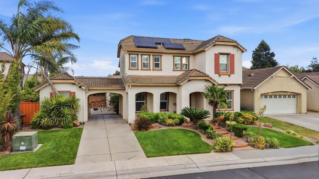 House in Elk Grove, California, United States 1 - 18031235
