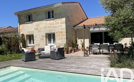 Haus in Centre, Parempuyre, Frankreich 1