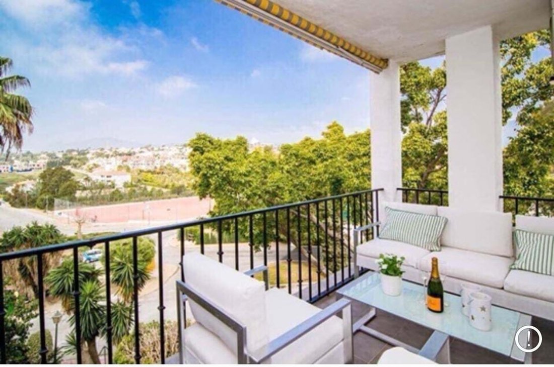 Apartment in Benahavis, Andalusia, Spain 1 - 18028068