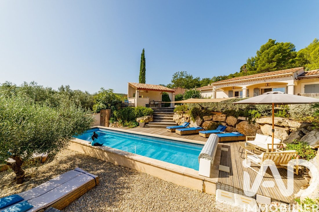 House in Callas, Provence-Alpes-Côte d'Azur, France 2 - 18035747