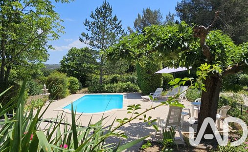 House in Pesquier, Gardanne, France 1