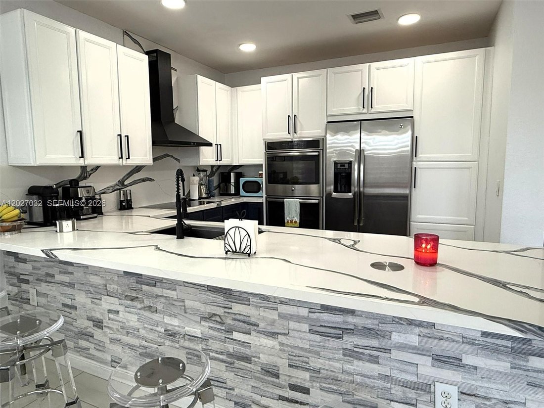 House in Doral, Florida, United States 3 - 18029283
