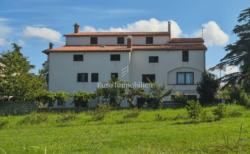House in Porec, Istria County, Croatia 1