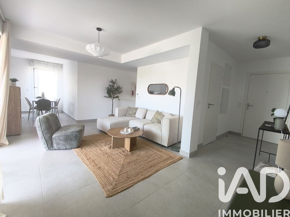 Apartment in Granettes-Jauberte-Sainte Anne, Aix-en-Provence, France 2 - 18035529