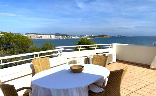 Townhouse en Santa Eulalia del Río, Islas Baleares, España 1