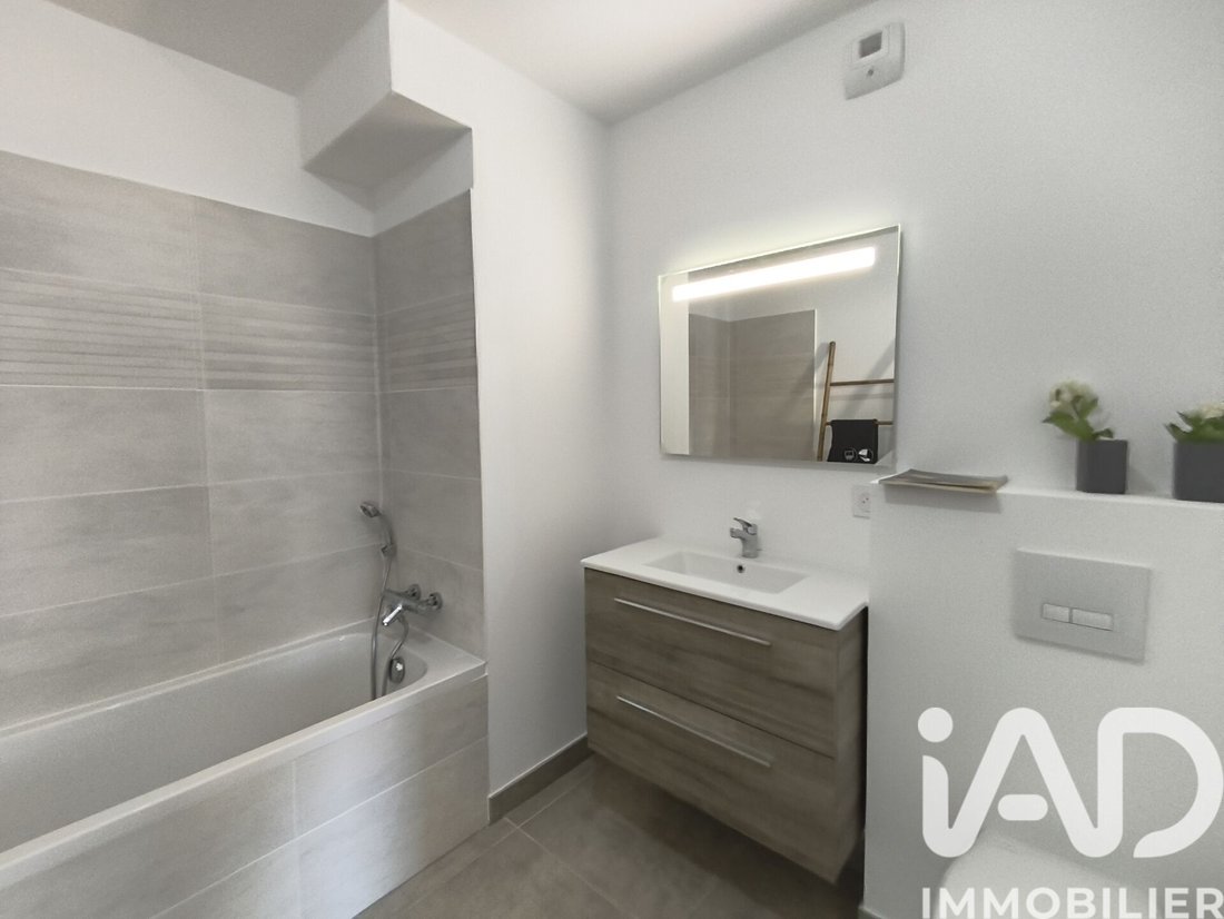 Apartment in Granettes-Jauberte-Sainte Anne, Aix-en-Provence, France 5 - 18035531
