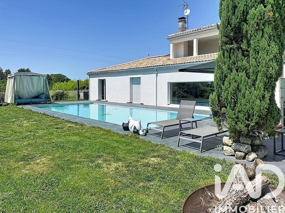 House in Carignan-de-Bordeaux, Nouvelle-Aquitaine, France 3 - 17980872