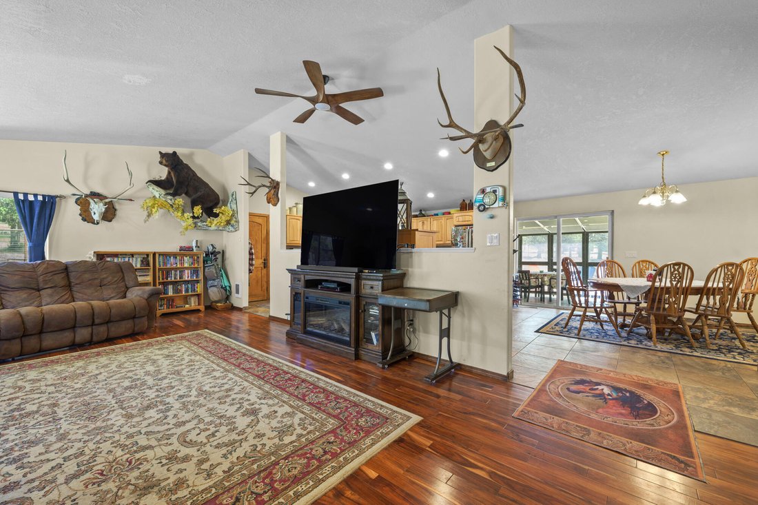 House in Prineville, Oregon, United States 4 - 18028889