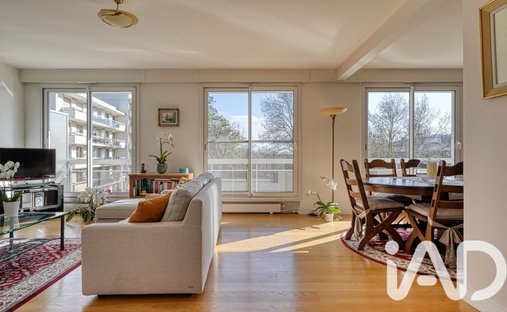 Apartment in Mexique, Le Pecq, France 1