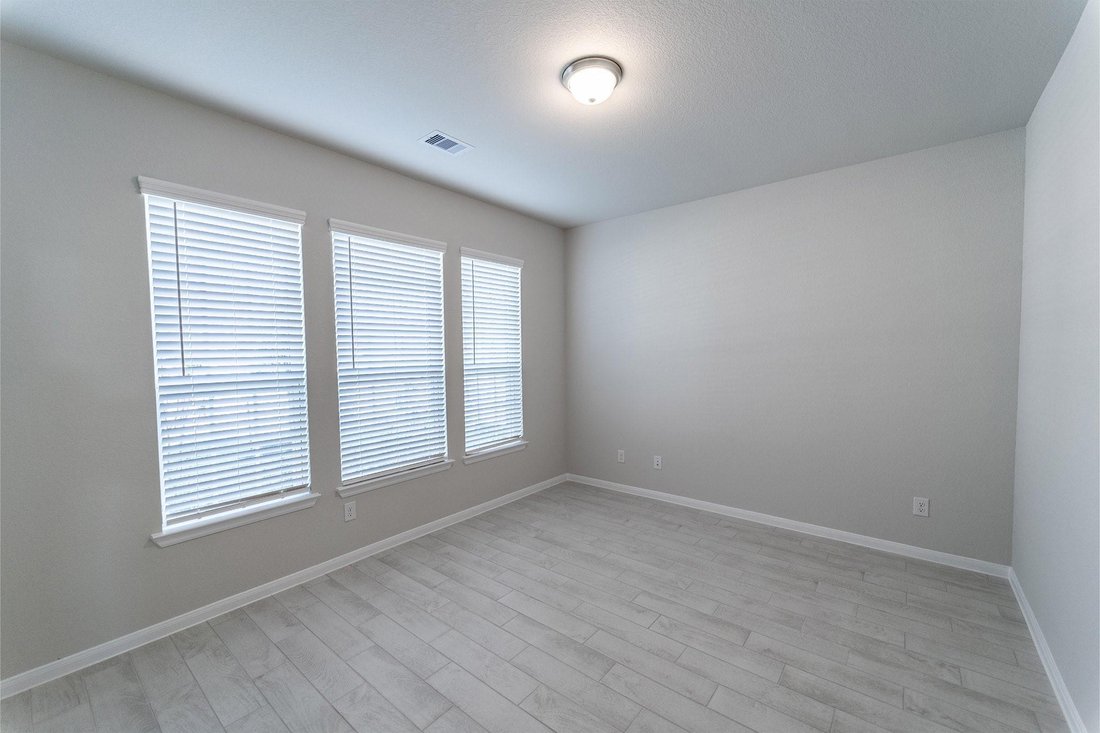 Condo in Iowa Colony, Texas, United States 2 - 18030666