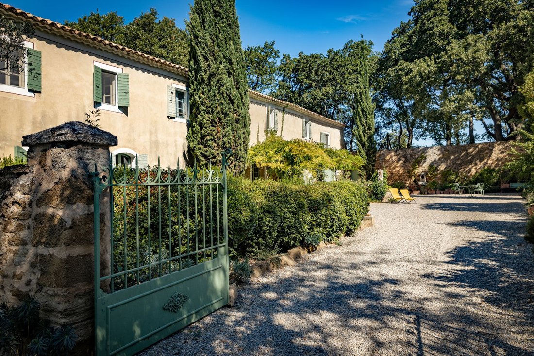 House in Caromb, Provence-Alpes-Côte d'Azur, France 1 - 12616865