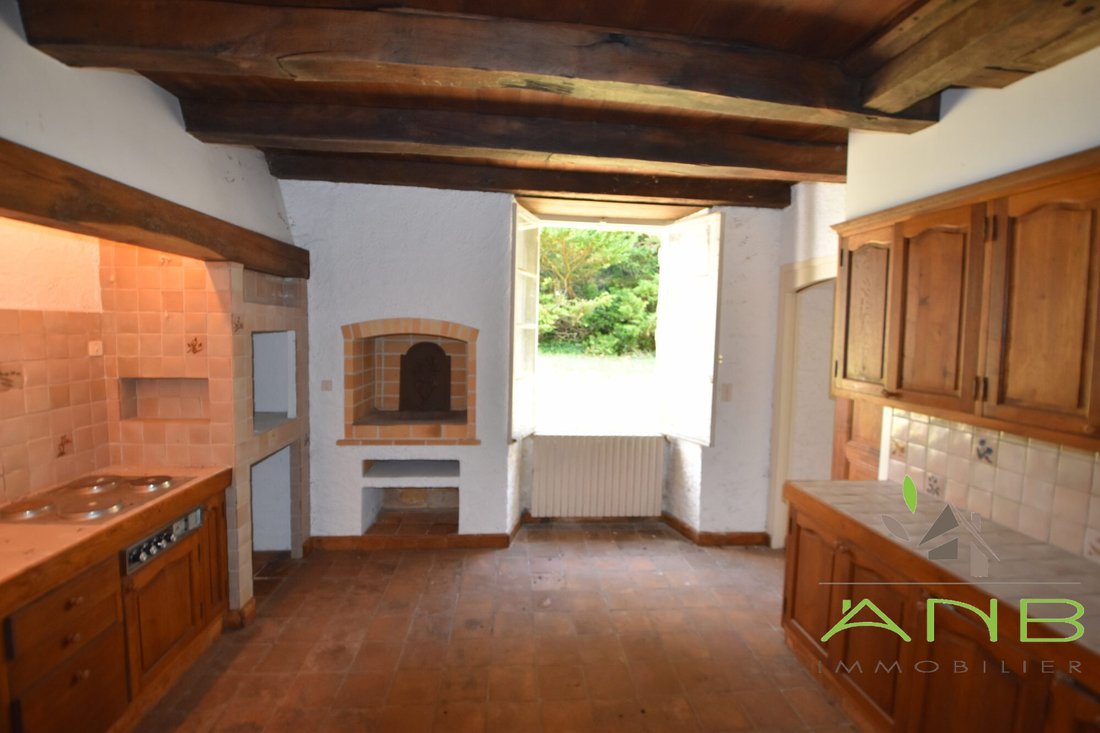 House in Saint-Martial-de-Vitaterne, Nouvelle-Aquitaine, France 5 - 18032713