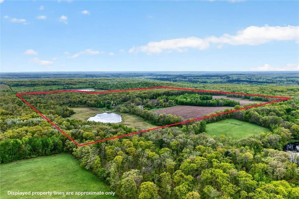 House in Trego, Wisconsin, United States 3 - 18028971