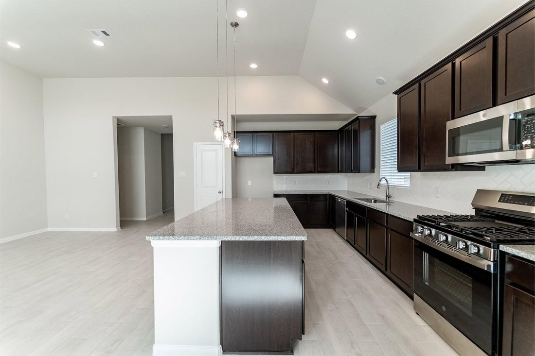 Condo in Iowa Colony, Texas, United States 5 - 18030666