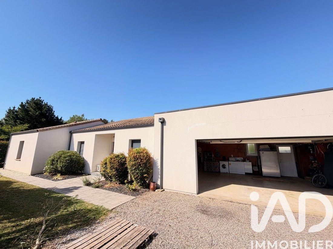 House in Olonne-sur-Mer, Les Sables-d'Olonne, France 2 - 18035851