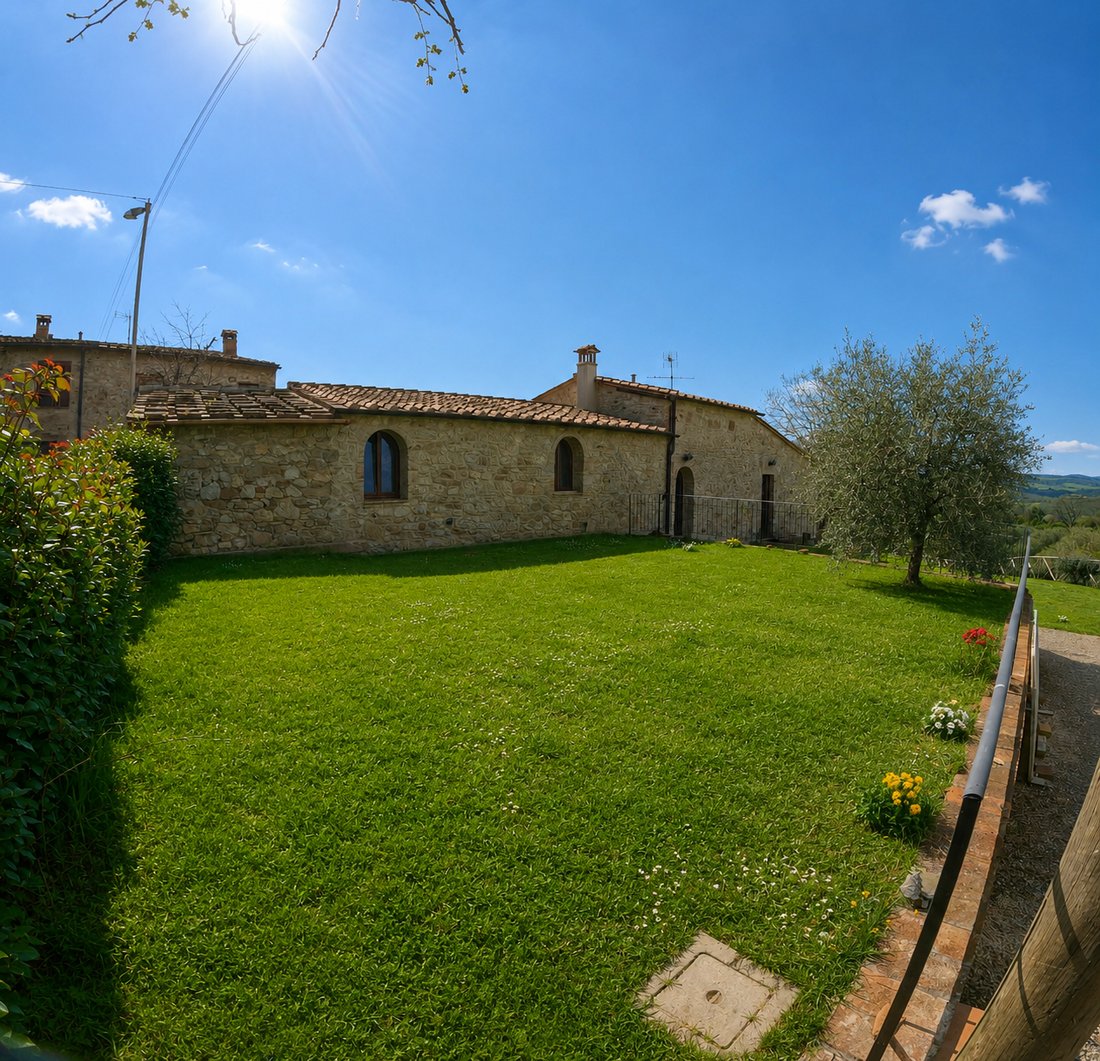 Colle di Val d'Elsa, Tuscany, Italy 4 - 15699619