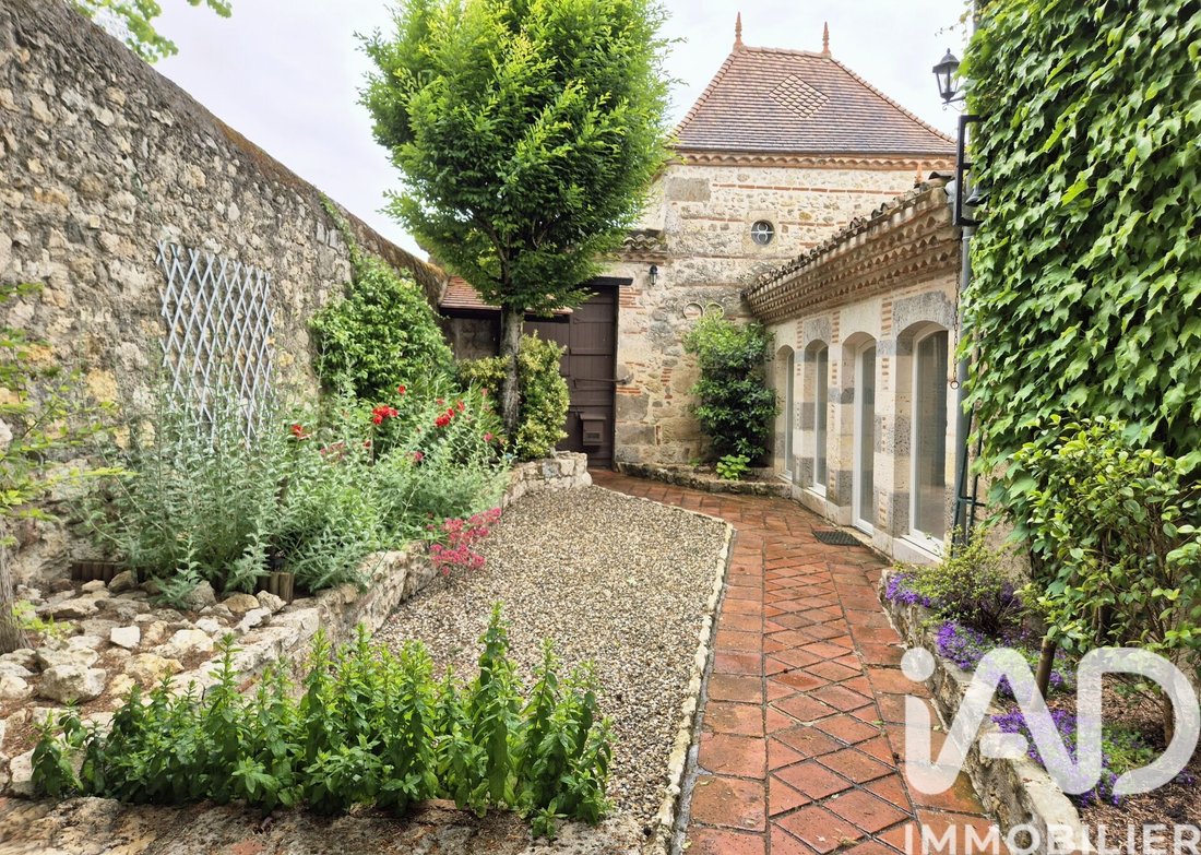 House in Clermont-Dessous, Nouvelle-Aquitaine, France 3 - 18035782