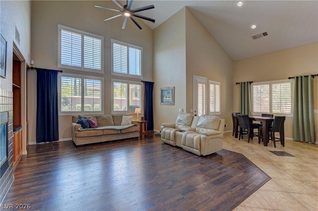 House in Las Vegas, Nevada, United States 5 - 18029074