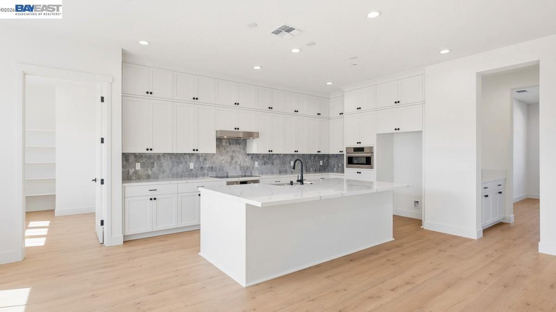 House in Brentwood, California, United States 2 - 17437806