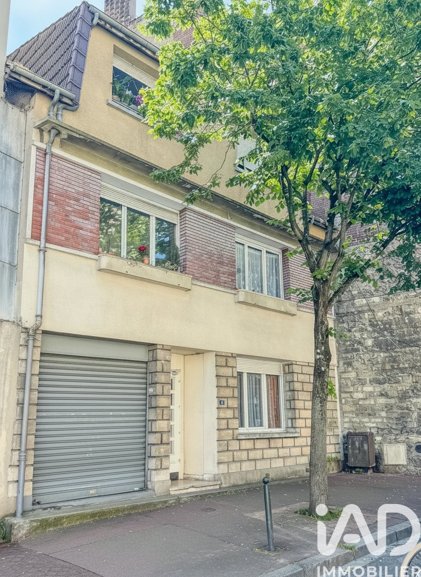 Le Clos, Malakoff, France 1 - 18035405