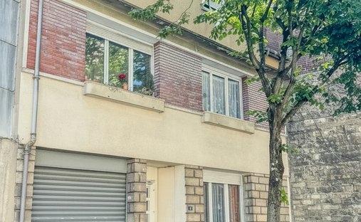 Le Clos, Malakoff, Francia 1