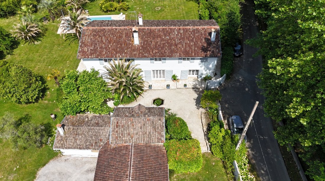 House in Bayonne, Nouvelle-Aquitaine, France 2 - 14688683