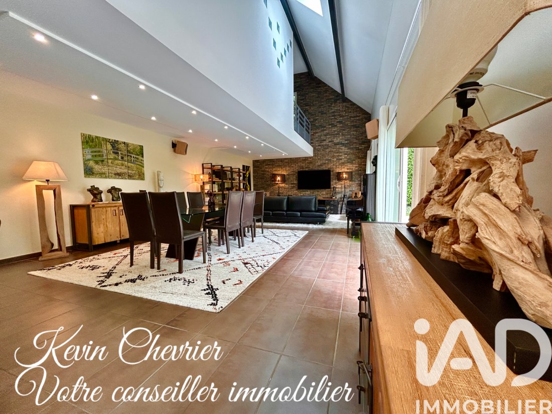 House in Crecy-la-Chapelle, Ile-de-France, France 4 - 18035502