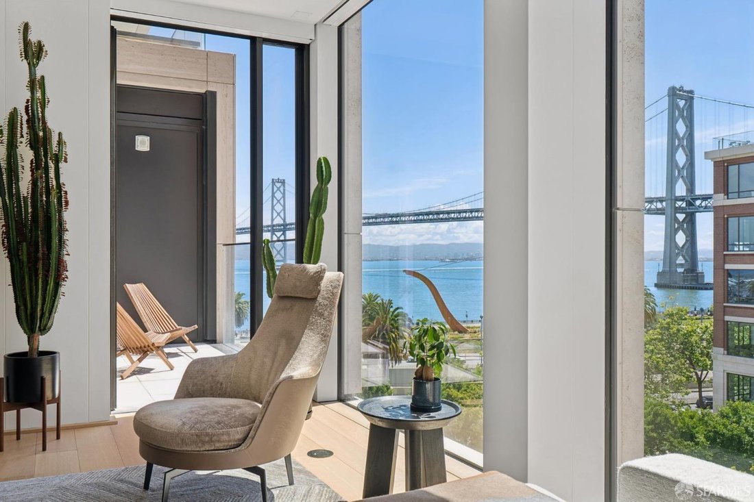 Condo in San Francisco, California, United States 2 - 18029425