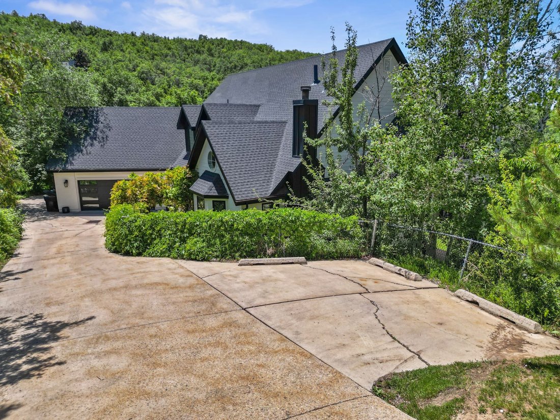 House in Bountiful, Utah, United States 2 - 18028830