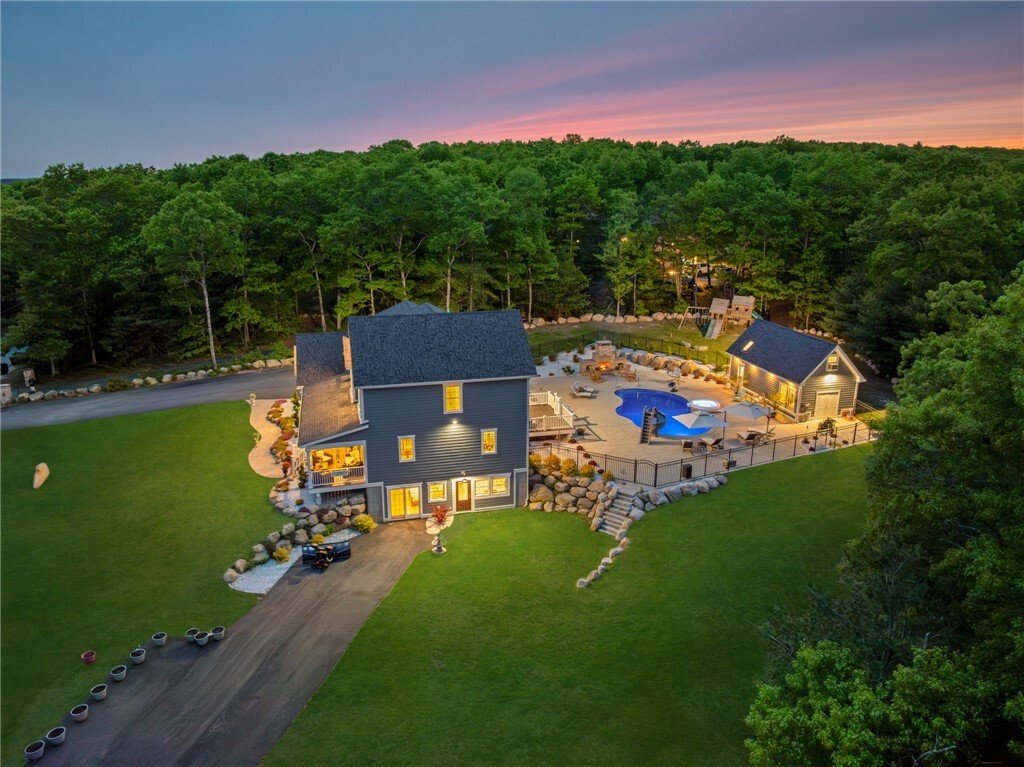 House in West Greenwich, Rhode Island, United States 4 - 18031007