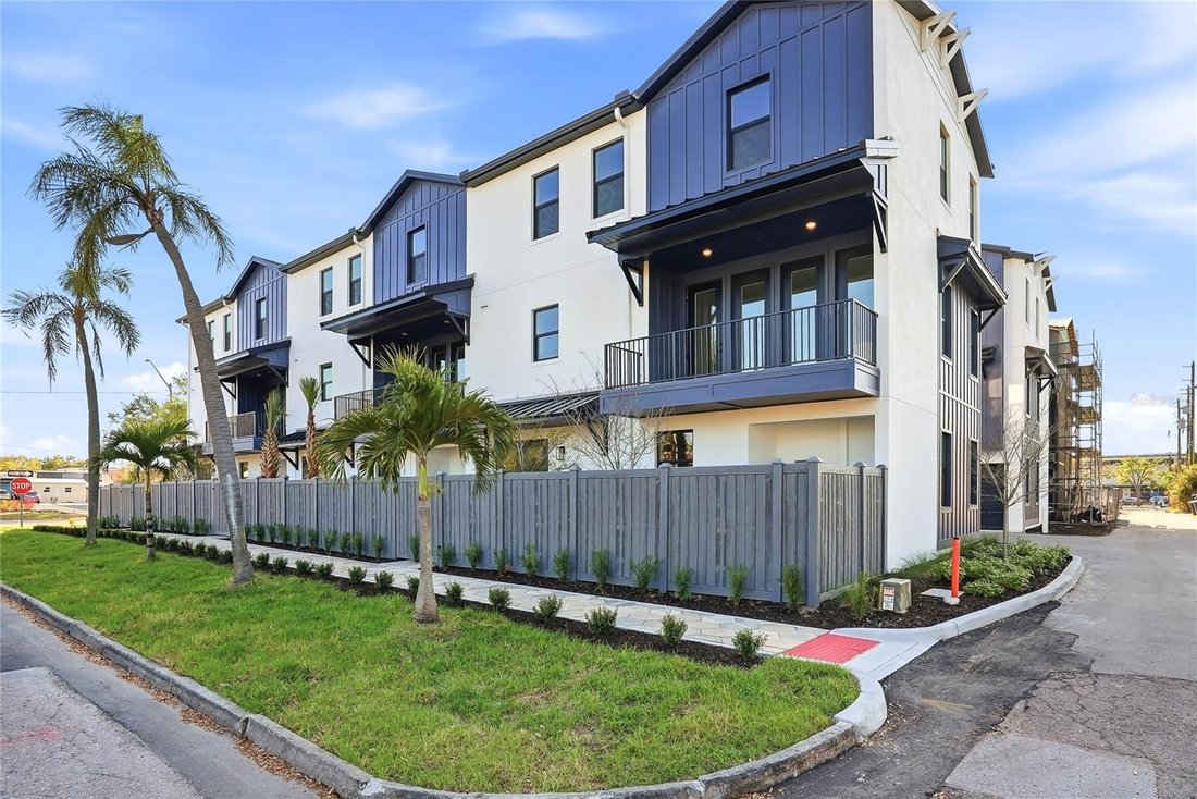 Townhouse in St. Petersburg, Florida, United States 2 - 18029672