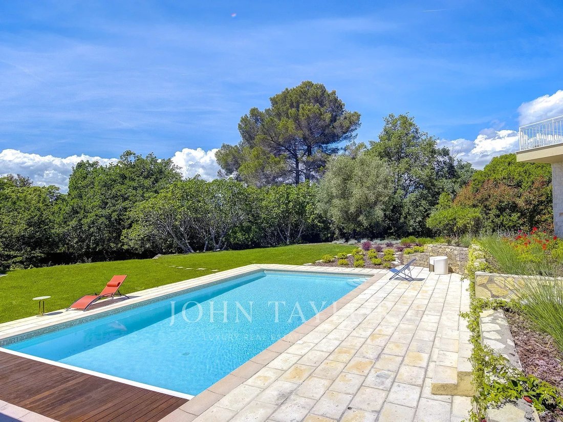 Villa in Mougins, Provence-Alpes-Côte d'Azur, France 4 - 18027697