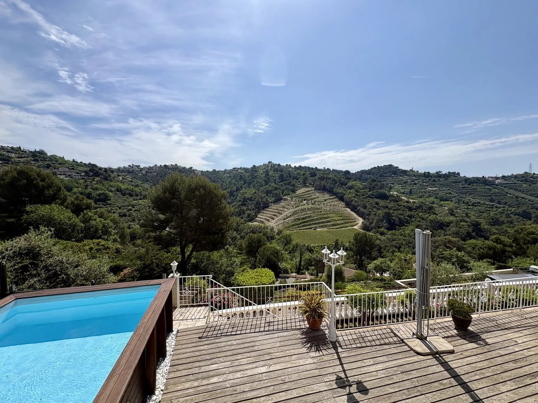 Villa in Colomars, Provence-Alpes-Côte d'Azur, France 1 - 18027660