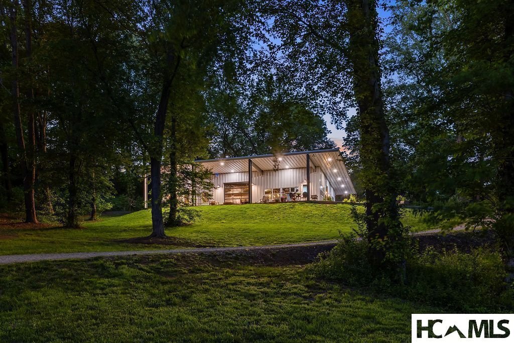 House in Franklin, North Carolina, United States 2 - 18029123