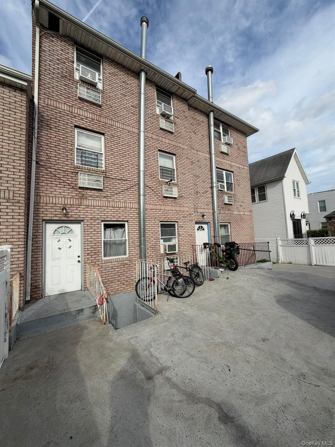 House in New York, New York, United States 4 - 18029797