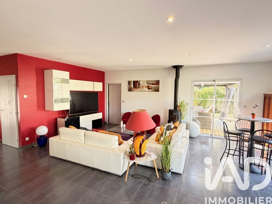 House in Olonne-sur-Mer, Les Sables-d'Olonne, France 3 - 18035851