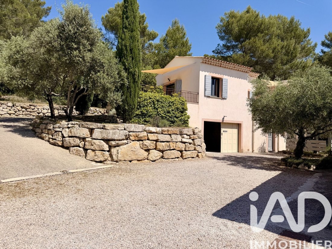Maison à Callas, Provence-Alpes-Côte d'Azur, France 2 - 18035747