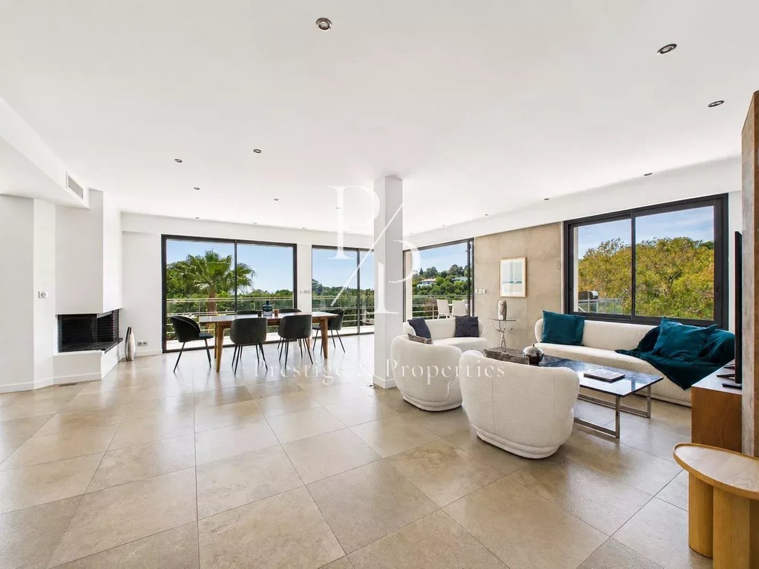 Villa in Cannes, Provence-Alpes-Côte d'Azur, France 4 - 18027540