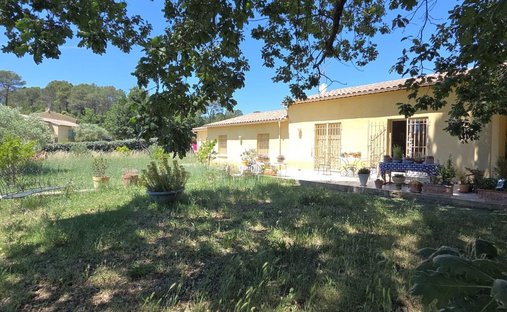 Casa a Periferia, Les Arcs, Francia 1